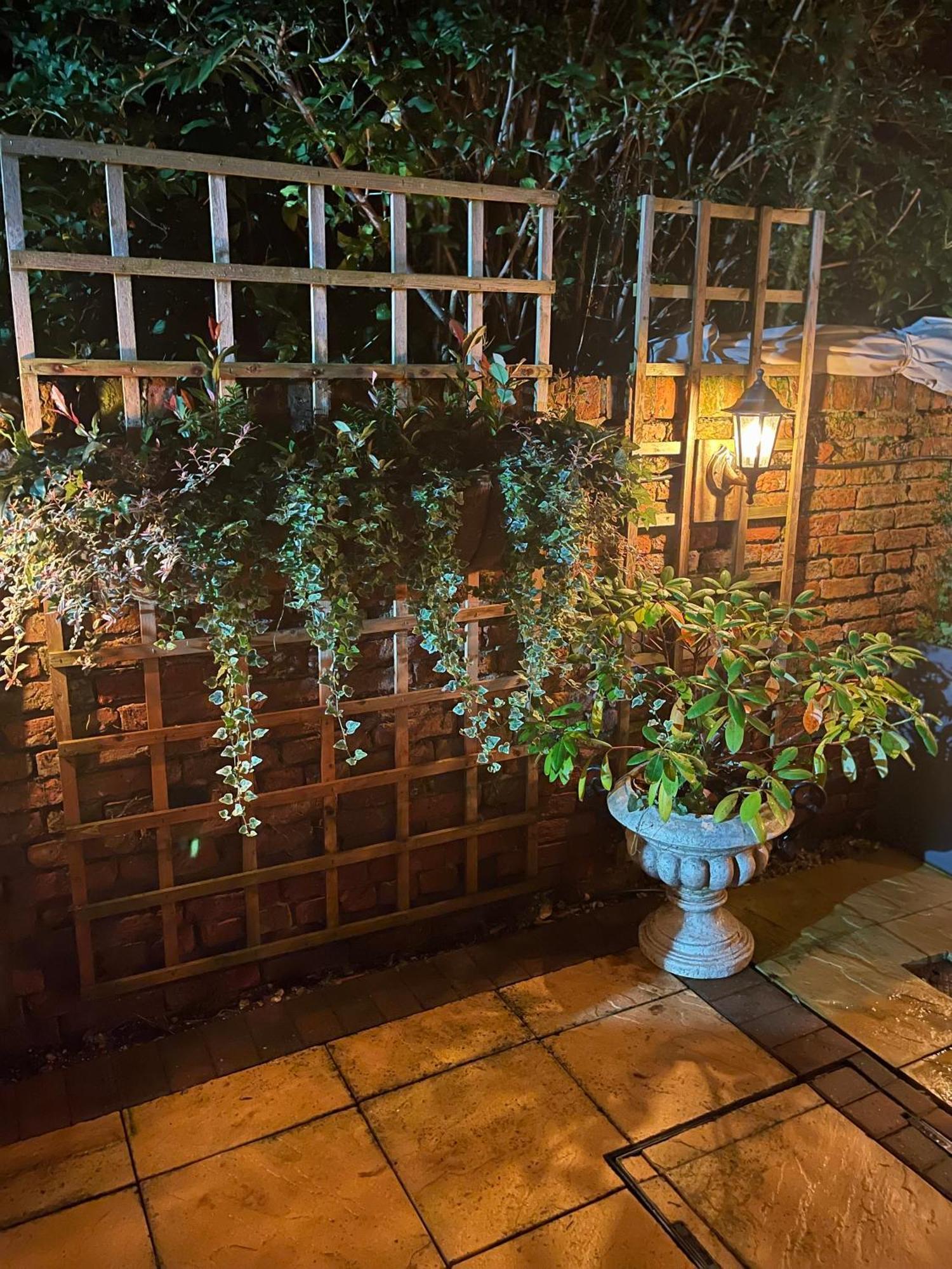 Cosy Cottage Central Bawtry - 2 Bedroom - High End Furnishings Exterior photo